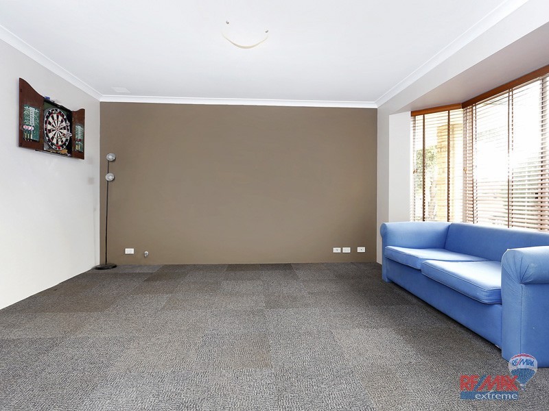 28 Edinburgh Avenue, Kinross WA 6028