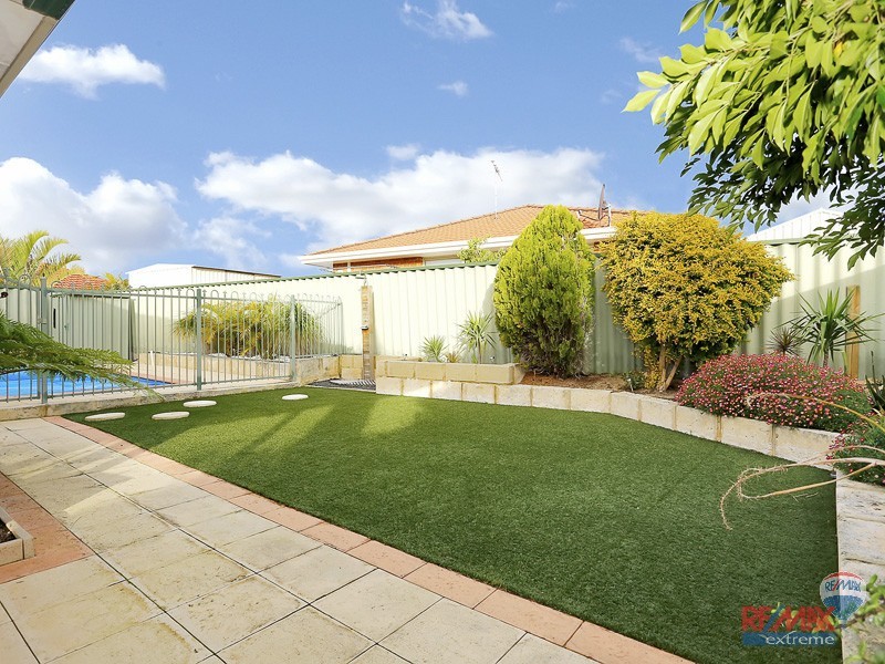 28 Edinburgh Avenue, Kinross WA 6028