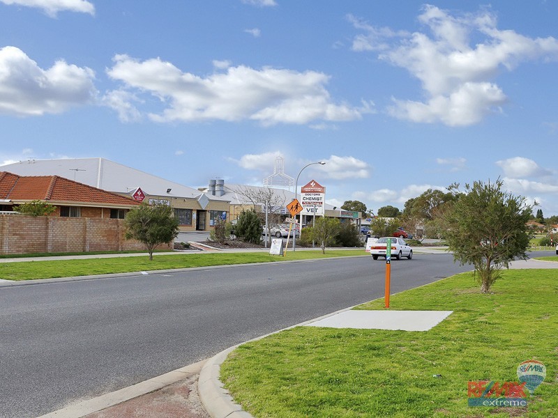 28 Edinburgh Avenue, Kinross WA 6028