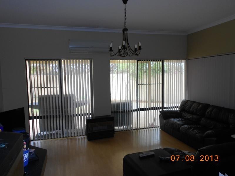 5 Ferndown Court, Currambine WA 6028