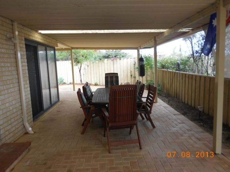 5 Ferndown Court, Currambine WA 6028