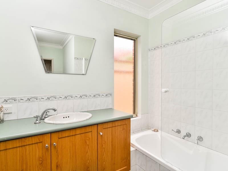 10 Balmain Tce, Alkimos WA 6038