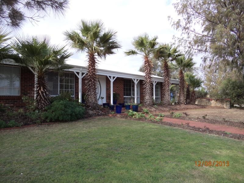 1 Beaumaris Blvd, Ocean Reef WA 6027