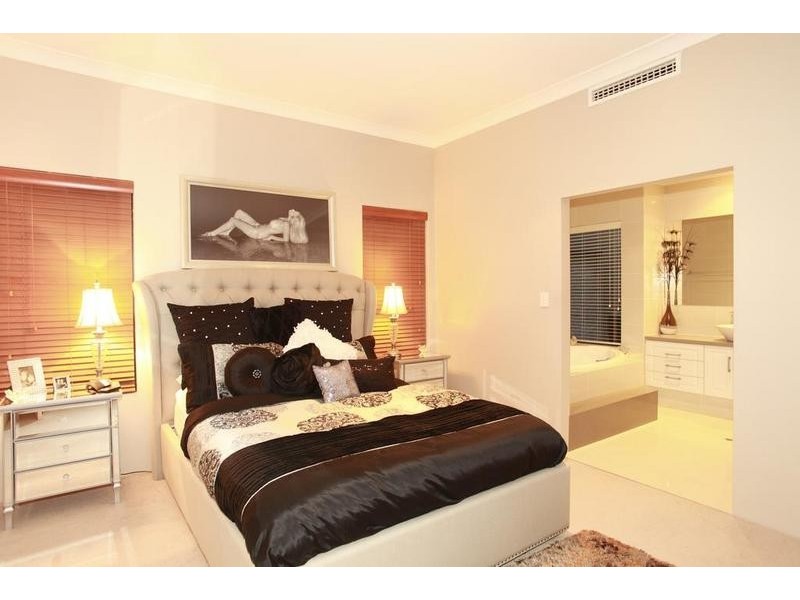 14A Gnobar Way, Mullaloo WA 6027