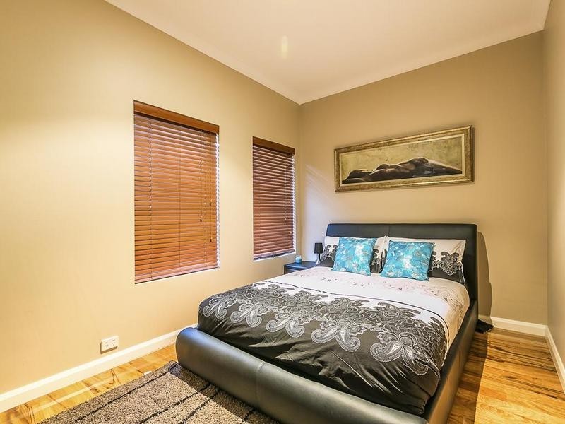 14A Gnobar Way, Mullaloo WA 6027