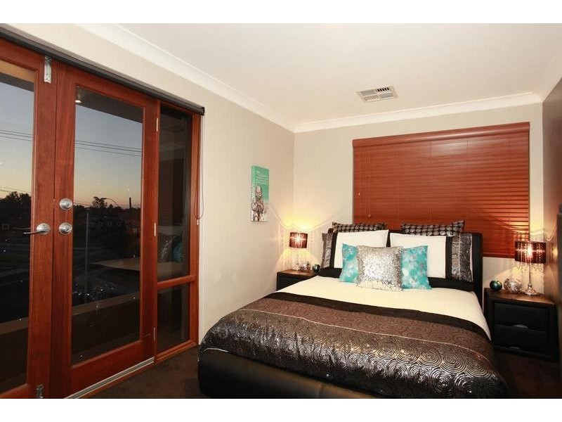 14A Gnobar Way, Mullaloo WA 6027