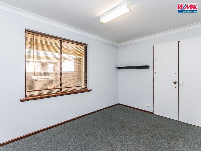 4 Deltoid Place, Heathridge WA 6027
