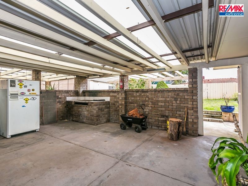 4 Deltoid Place, Heathridge WA 6027