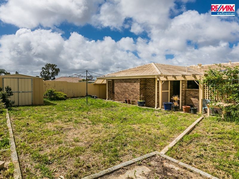 4 Deltoid Place, Heathridge WA 6027