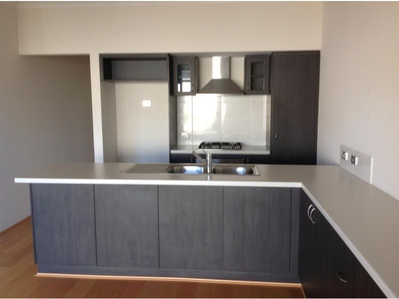 39 Eastwall Parkway, Butler WA 6036