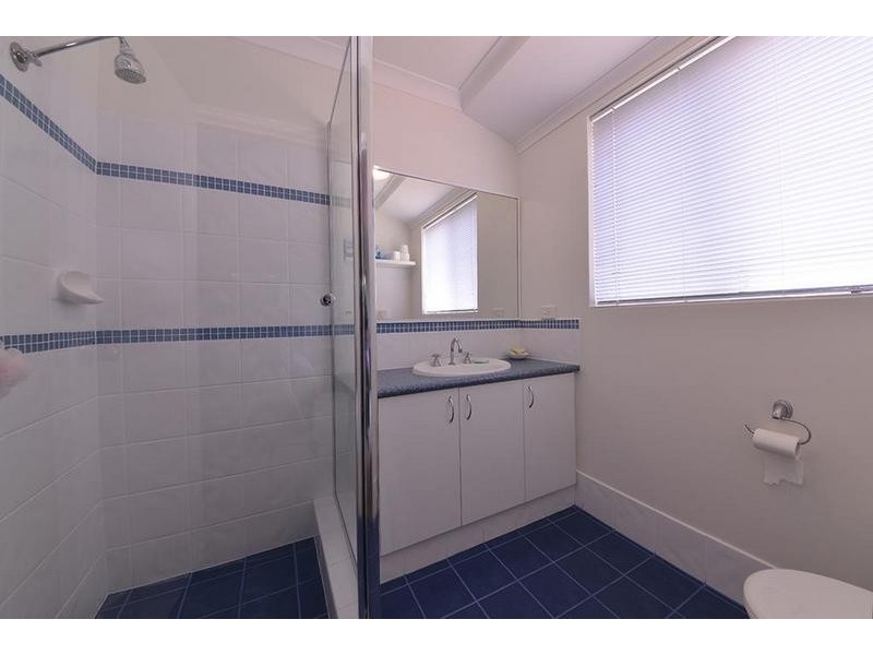 16 Agasse Way, Tapping WA 6065