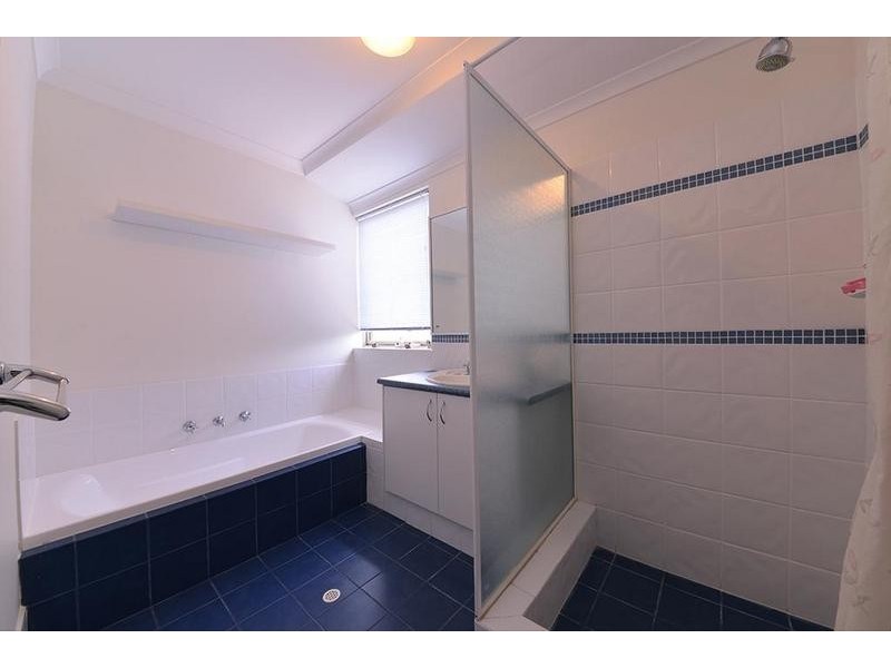 16 Agasse Way, Tapping WA 6065