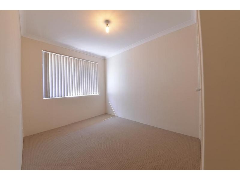 4/59 Eastdene Circle, Nollamara WA 6061