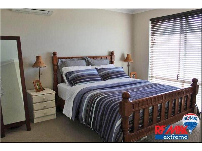10 Sykes Cove, Clarkson WA 6030