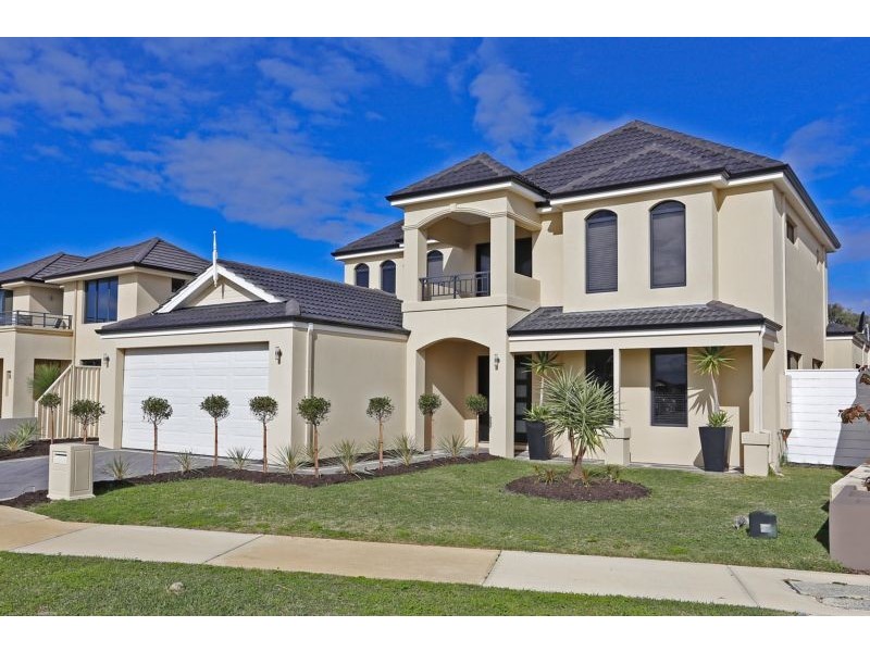 7 Beachside Dr, Burns Beach WA 6028