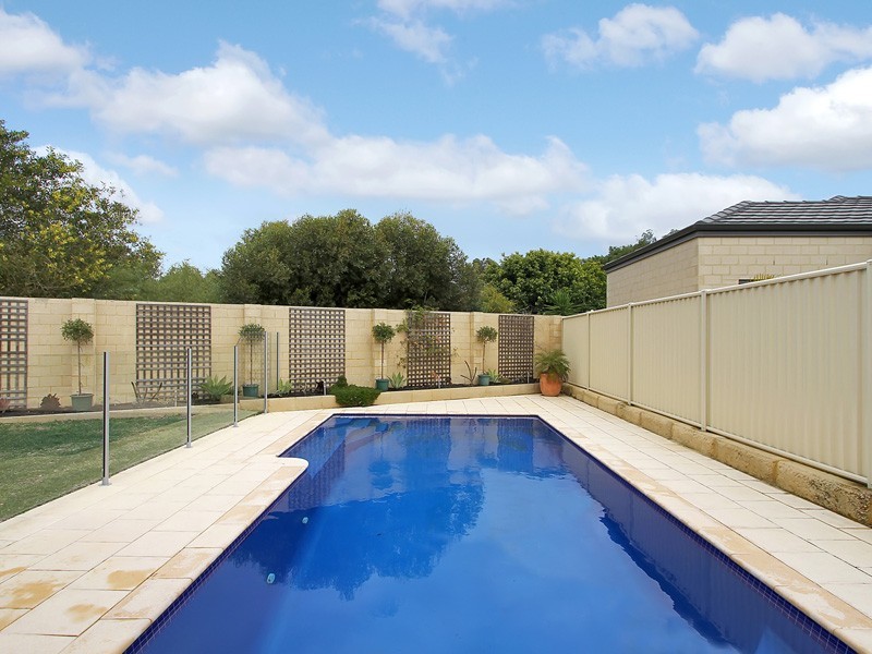 7 Beachside Dr, Burns Beach WA 6028