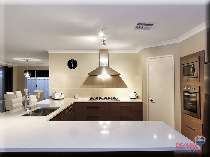 73 Kardan Drive, Yanchep WA 6035