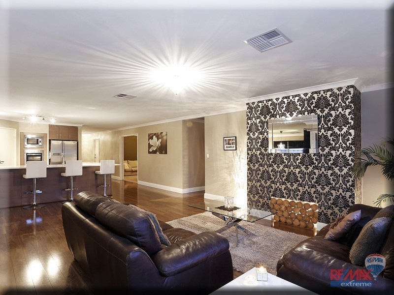 73 Kardan Drive, Yanchep WA 6035