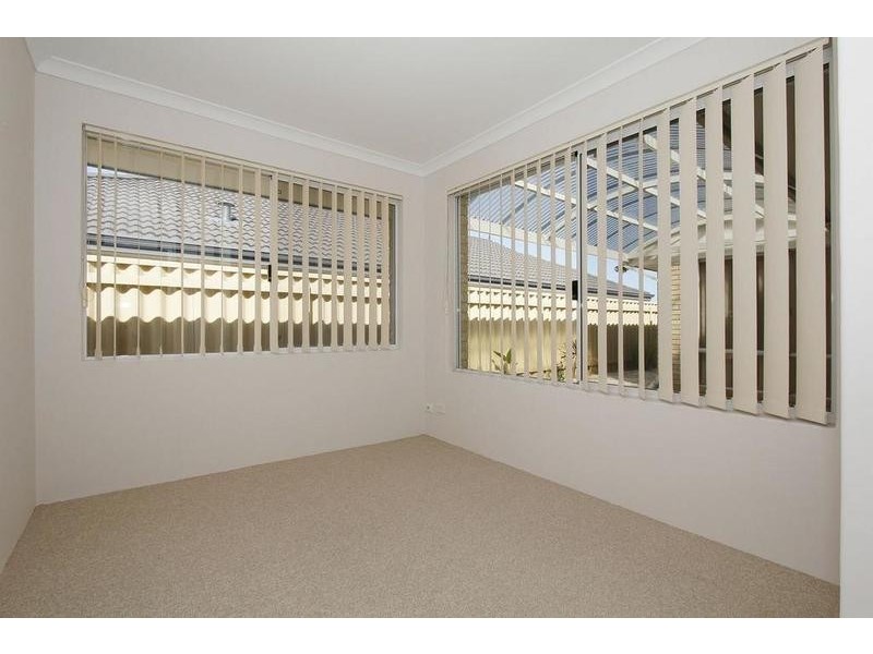 31 Tollesbury Avenue, Butler WA 6036