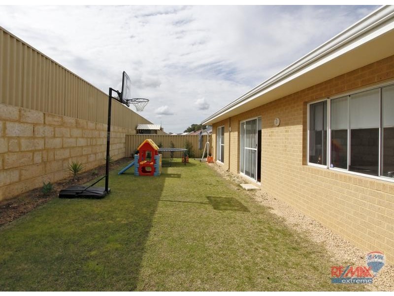 28 Eastwall Parkway, Butler WA 6036