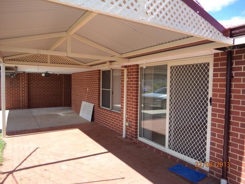 27 Currambine Blvd, Currambine WA 6028