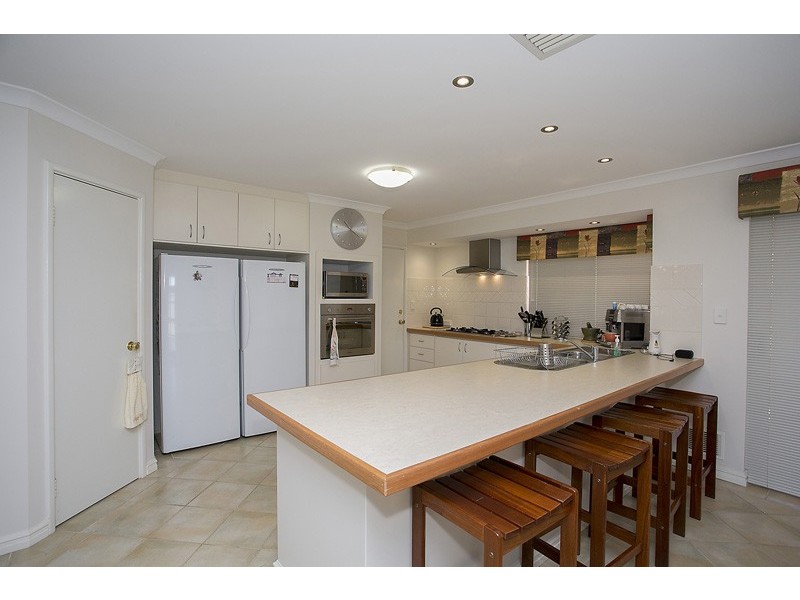 23 Boboli Way, Pearsall WA 6065