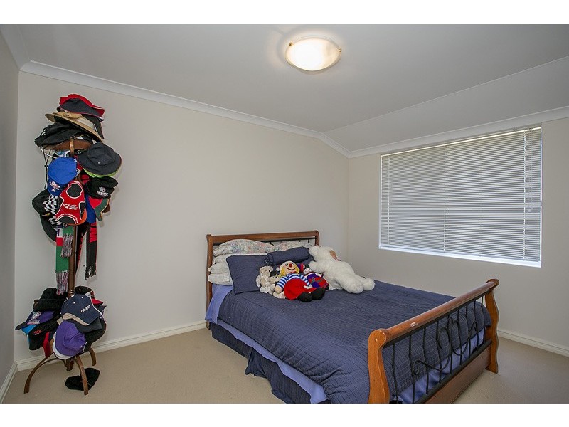 23 Boboli Way, Pearsall WA 6065