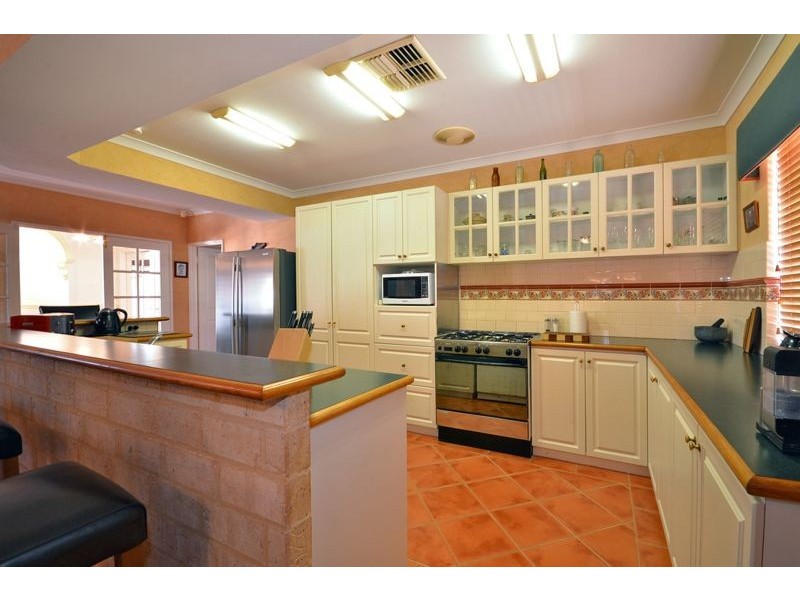 4 Ashburn Vista, Currambine WA 6028