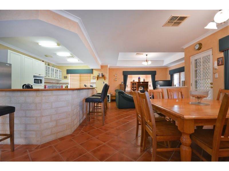 4 Ashburn Vista, Currambine WA 6028