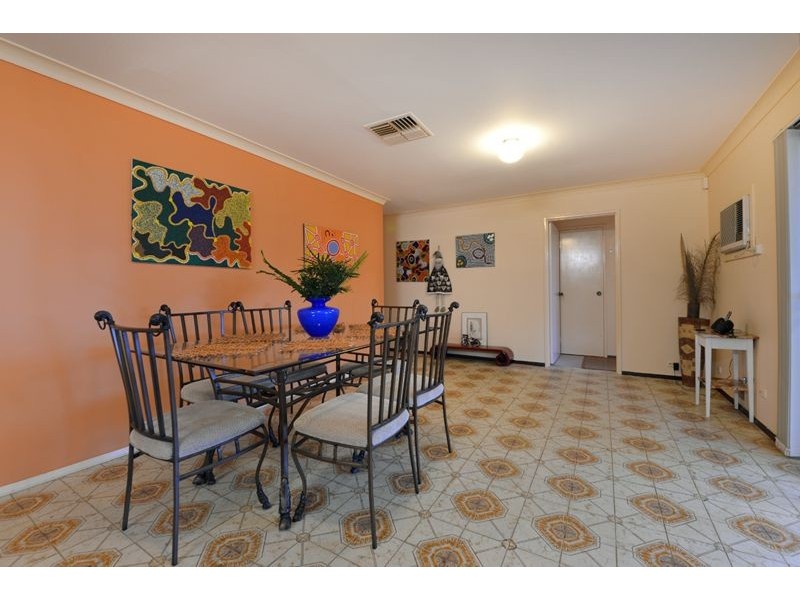 40 Paltara Way, Wanneroo WA 6065