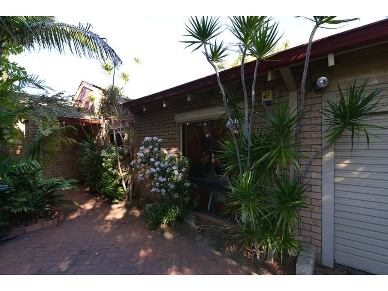 40 Paltara Way, Wanneroo WA 6065