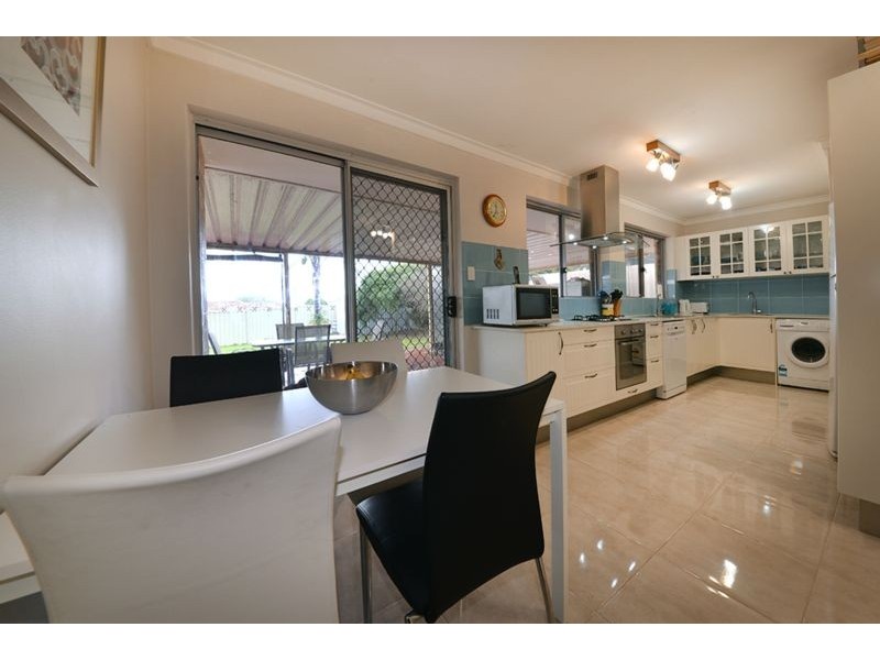49 Quarkum St, Wanneroo WA 6065