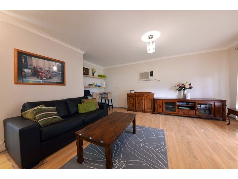 49 Quarkum St, Wanneroo WA 6065