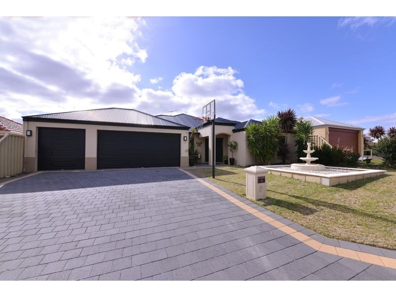 17 Baglione Green, Tapping WA 6065