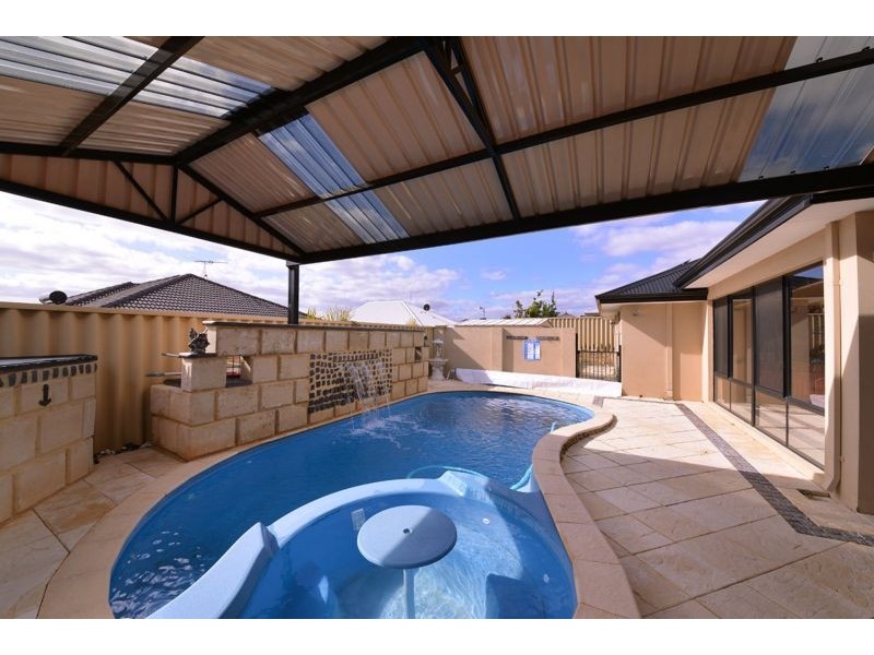 17 Baglione Green, Tapping WA 6065