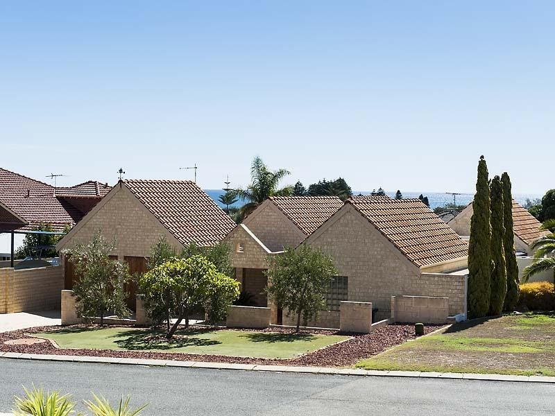 104 Aristride Avenue, Kallaroo WA 6025