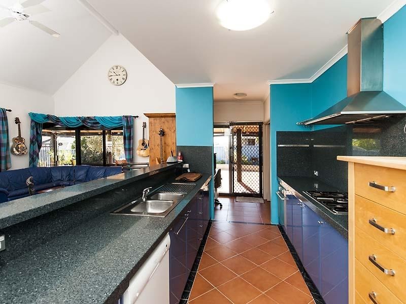 104 Aristride Avenue, Kallaroo WA 6025