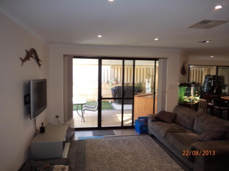 81 Rosegreen, Butler WA 6036