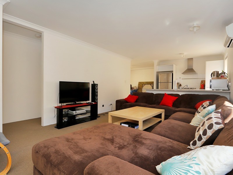 11 Dekalb Link, Clarkson WA 6030