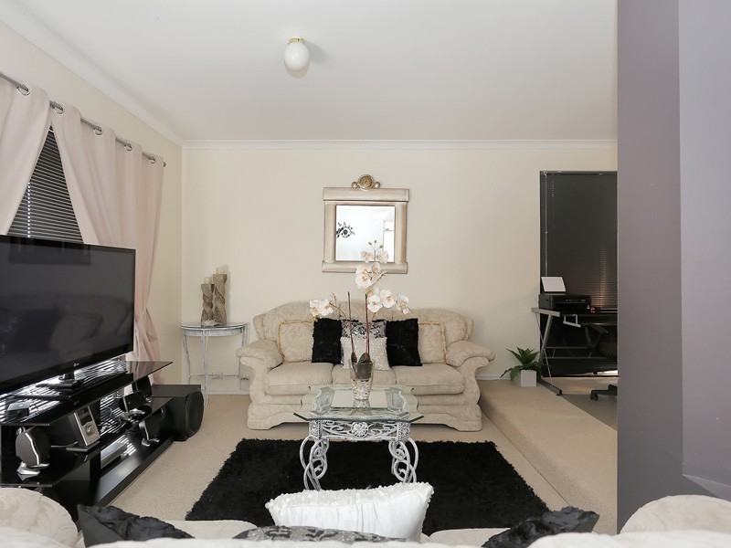 12 Gidley Cove, Quinns Rocks WA 6030