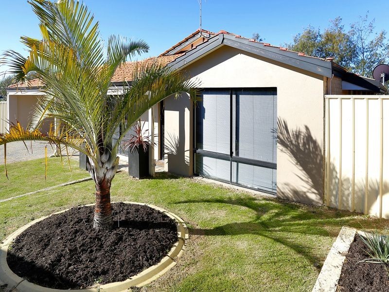 12 Gidley Cove, Quinns Rocks WA 6030