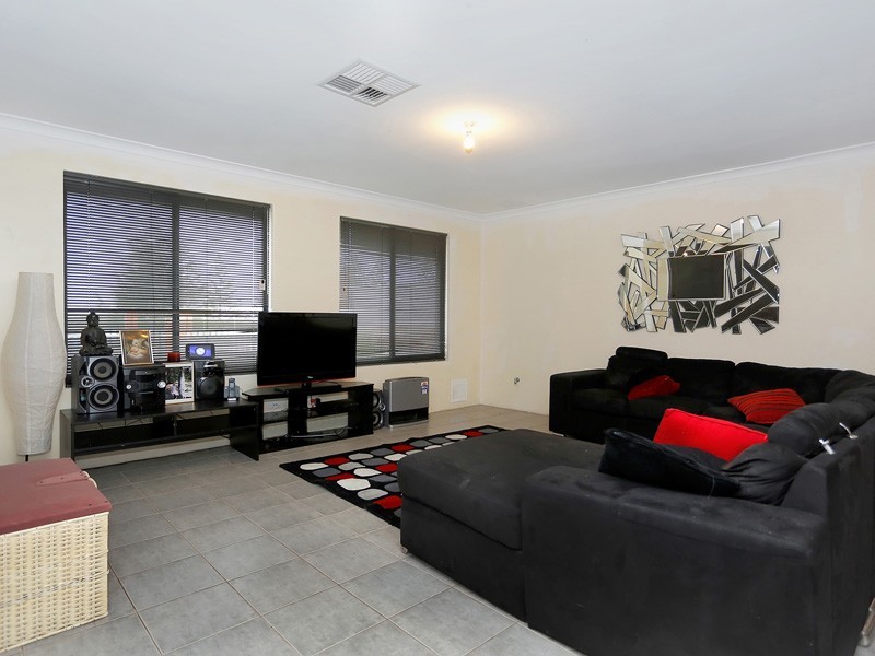 20 Topsail Loop, Alkimos WA 6038