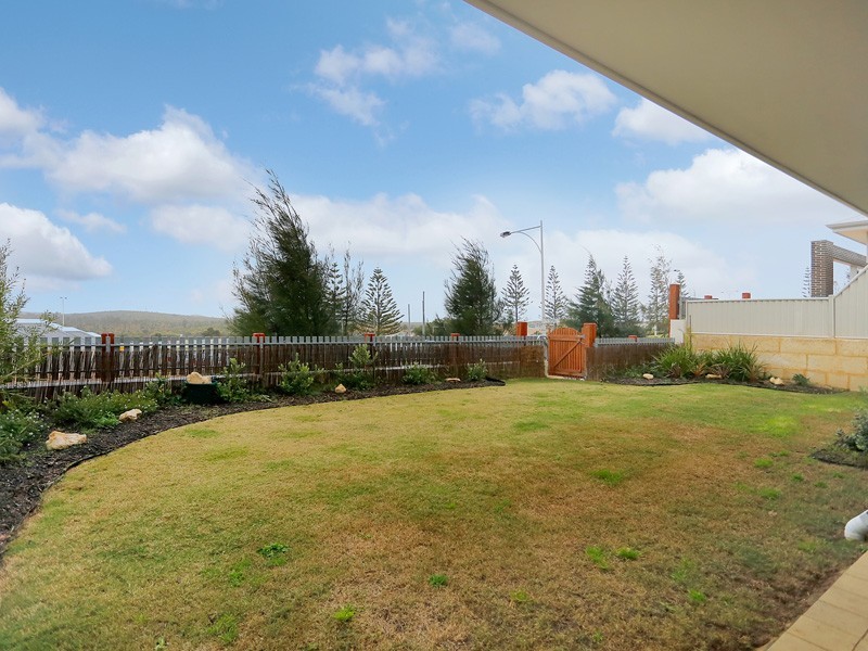 20 Topsail Loop, Alkimos WA 6038