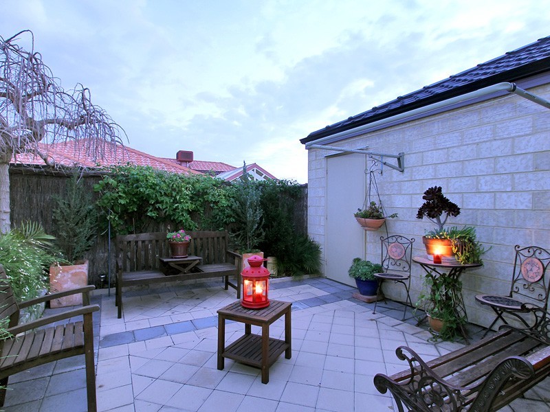 60 Benenden Avenue, Butler WA 6036