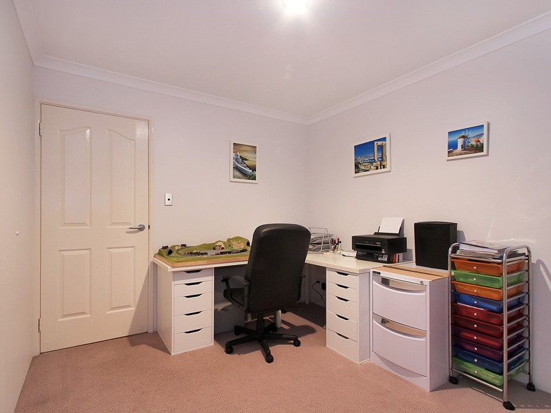 60 Benenden Avenue, Butler WA 6036