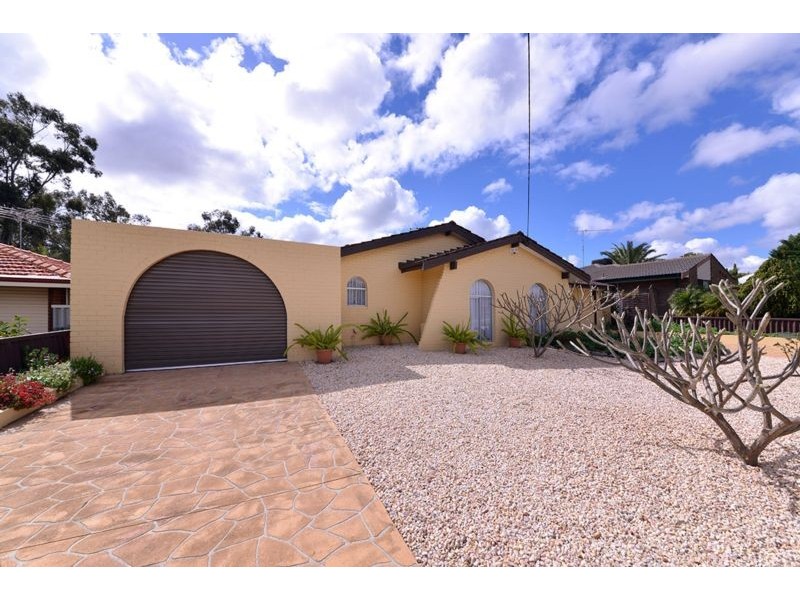 7 Beelara Way, Wanneroo WA 6065