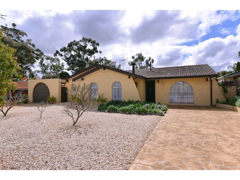 7 Beelara Way, Wanneroo WA 6065