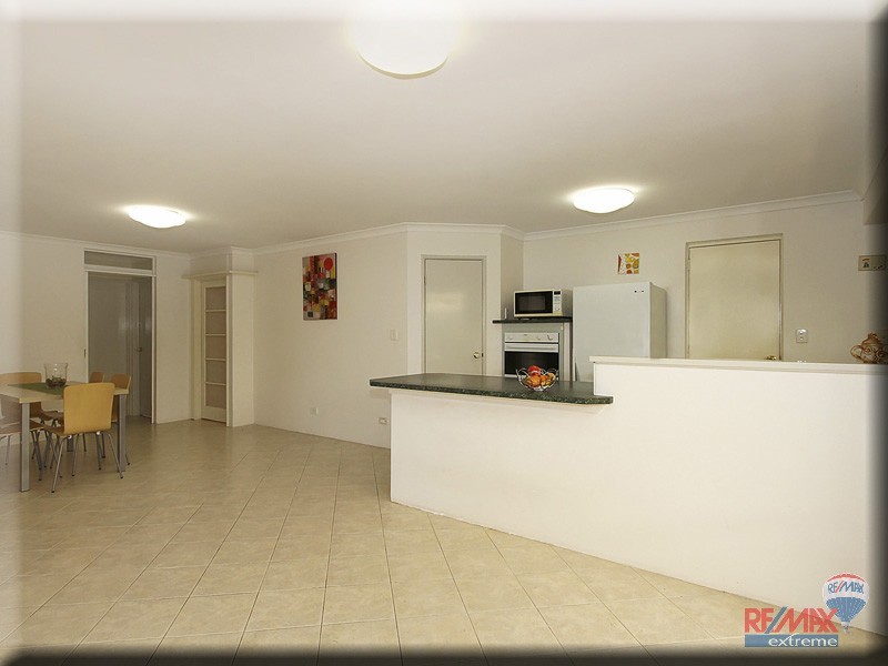 53 Burnett Drive, Clarkson WA 6030