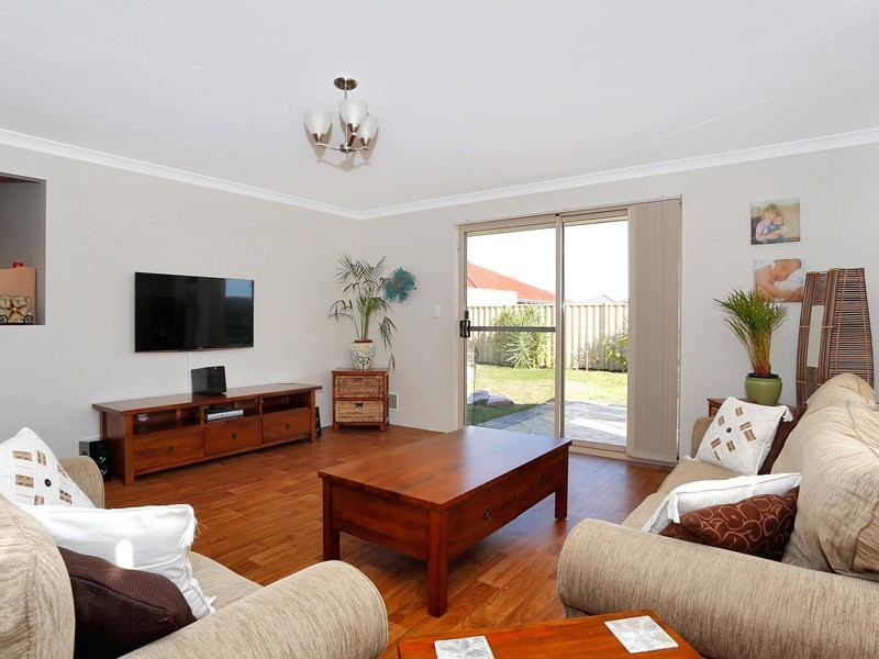 20 Skerries Way, Ridgewood WA 6030