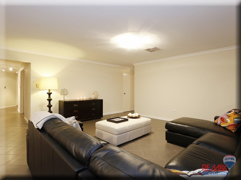 17 Swavesey Avenue, Butler WA 6036